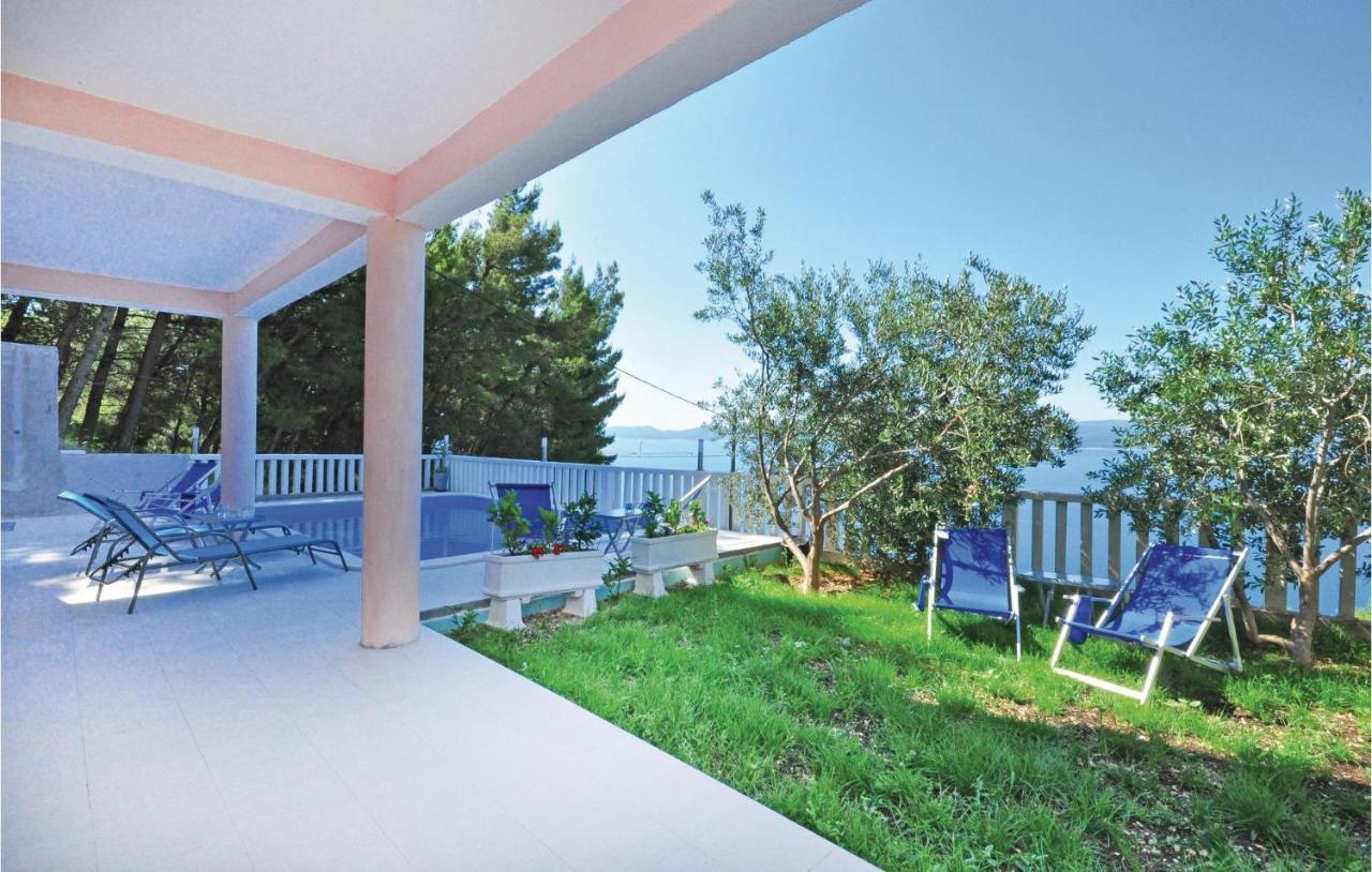 2 Bedroom Nice Apartment In Mimice Exterior foto